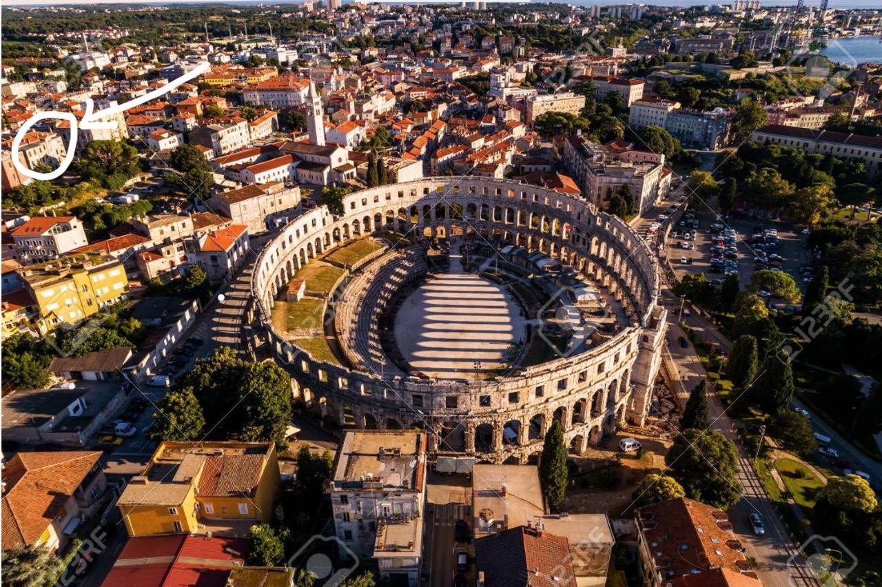 Pula Center Arena Belvedere Apartments And Rooms Kültér fotó